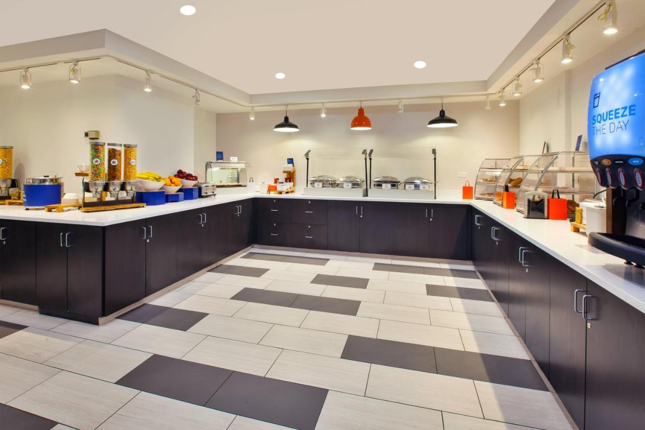 Holiday Inn Express Philadelphia-Midtown By Ihg Εξωτερικό φωτογραφία