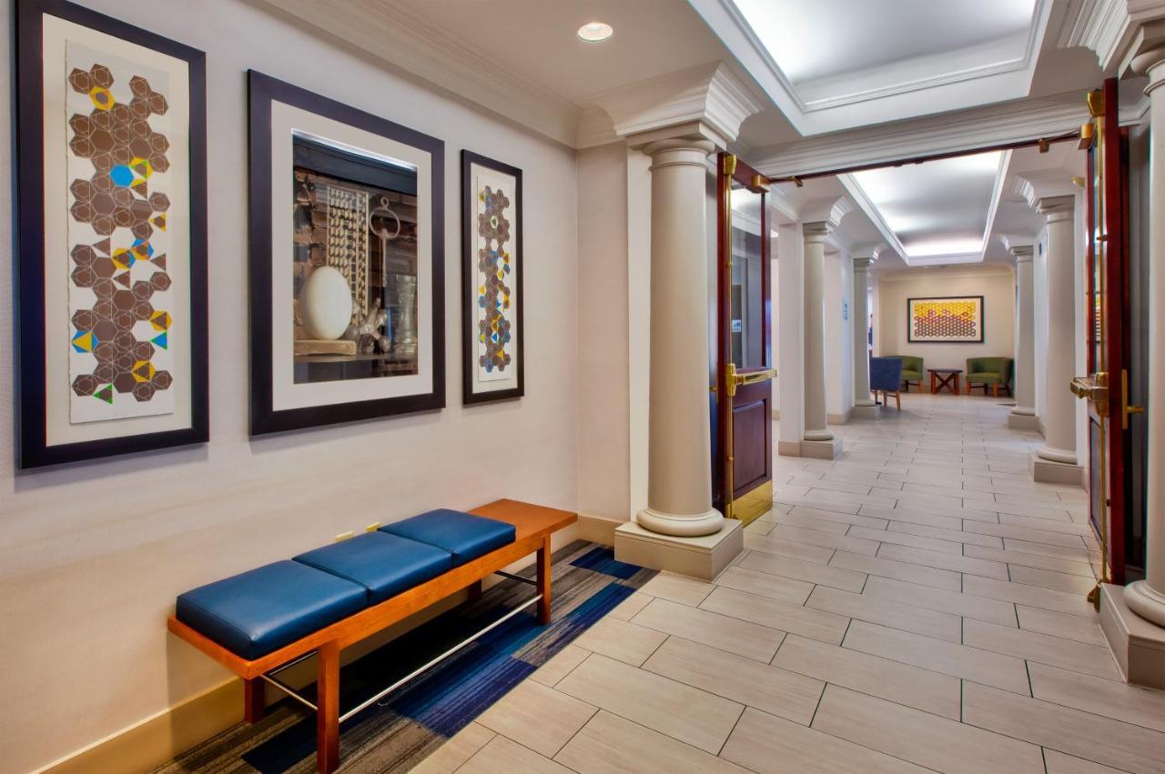 Holiday Inn Express Philadelphia-Midtown By Ihg Εξωτερικό φωτογραφία